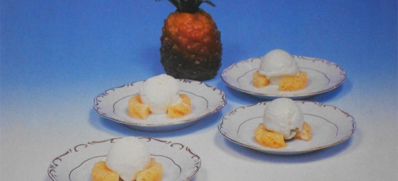 Ananász gyümölcsfagylalttal